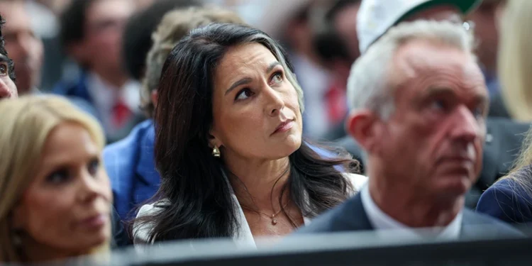 GLENDALE, ARIZONA - SEPTEMBER 21: Director of National Intelligence Tulsi Gabbard attends the memorial service for political activist Charlie Kirk at State Farm Stadium on September 21, 2025 in Glendale, Arizona. Kirk, the CEO and co-founder of Turning Point USA, was shot and killed on September 10th while speaking at an event during his "American Comeback Tour" at Utah Valley University. (Photo by Win McNamee/Getty Images)
