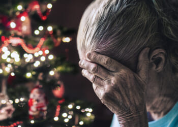 How to Cope with Holiday Grief: 'Be Present'
