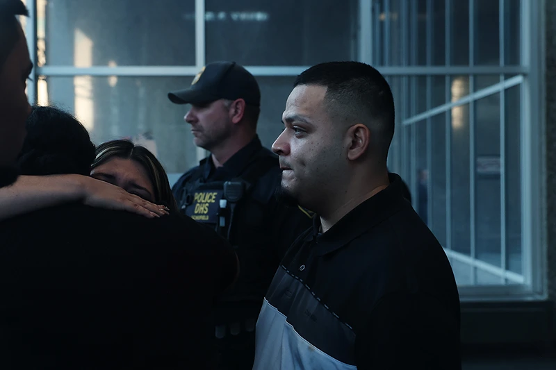 BALTIMORE, MARYLAND - AUGUST 25: Kilmar Abrego Garcia enters a U.S. Immigration and Customs Enforcement (ICE) field office on August 25, 2025 in Baltimore, Maryland. (Photo by Anna Moneymaker/Getty Images)