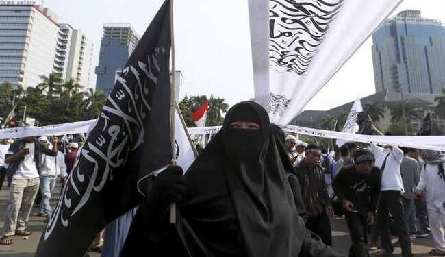 Muslim Nanny Poisons Jewish Family in France – PJ Media