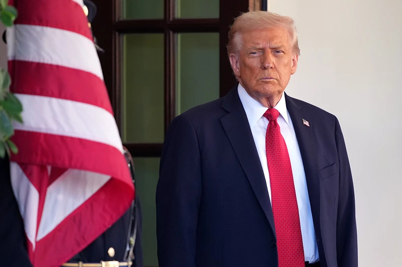 WASHINGTON, DC - OCTOBER 20: U.S. President Donald Trump waits for the arrival of Prime Minister of Australia Anthony Albanese at the White House on October 20, 2025 in Washington, DC. Albanese is visiting the U.S. Capital to meet with President Trump and later visit the Pentagon. (Photo by Kevin Dietsch/Getty Images)