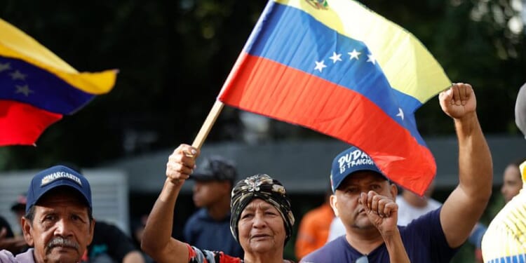 Venezuelans around the world celebrate U.S. capture of Maduro – One America News Network