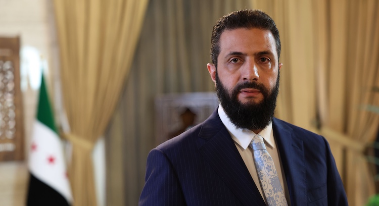 A Trumpian Version of ‘Leading From Behind’ – Commentary Magazine