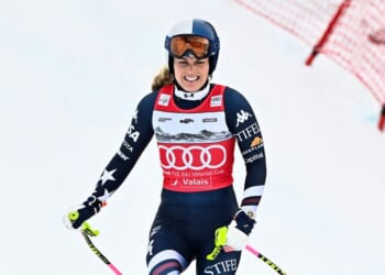 American skier Lindsey Vonn airlifted to hospital after crashing during pre-Olympic race – One America News Network