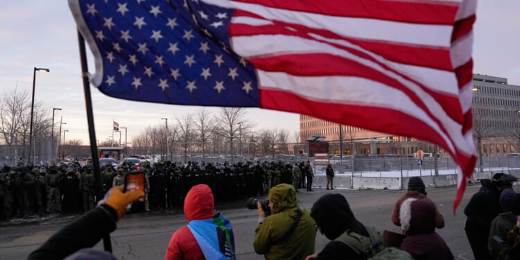 Army puts 1,500 Soldiers on Standby for Possible Minnesota Deployment, AP Sources Say