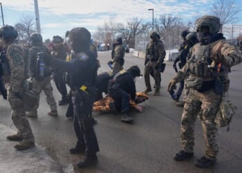 Border Patrol Shoots Armed Agitator in Minneapolis During Struggle – PJ Media