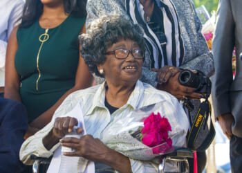 Claudette Colvin, Who Refused to Move Seats on a Bus at Start of Civil Rights Movement, Dies at 86