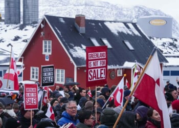 Danes Protest as Trump's Threat to Seize Greenland Strains NATO Alliance
