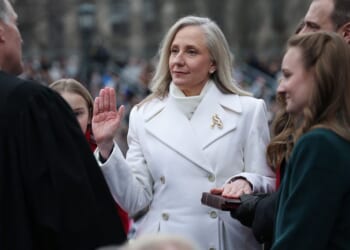 Democrats push for mid-decade redistricting ahead of 2026 midterms – One America News Network