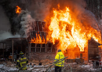 Megastorm Knocks Out Power to 800,000+ and More Than 11,000 Flights