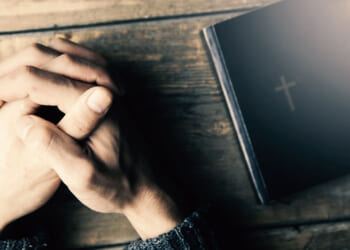 Minister Allowed to Preach at TX Bus Terminal Once Again After Police Handcuffed Him