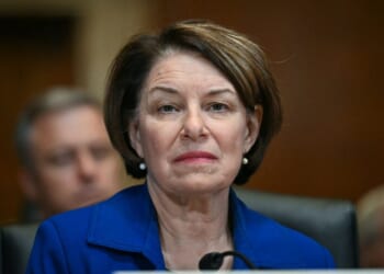 Minn. Sen. Klobuchar launches gubernatorial bid – One America News Network