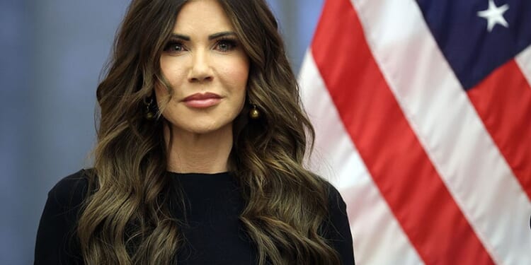 U.S. Secretary of Homeland Security Kristi Noem participate in the Assumption of Command Ceremony for U.S. Coast Guard Commandant Adm. Kevin E. Lunday at the U.S. Coast Guard Headquarters on January 15, 2026 in Washington, DC. Lunday will was sworn in as the 28th Commandant of the United States Coast Guard, replacing outgoing Commandant Admiral Linda Fagan. (Photo by Kevin Dietsch/Getty Images)
