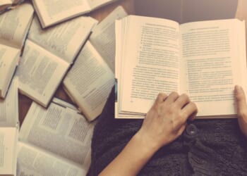 Reading Against the State: A Libertarian Guide to Critical Discourse Analysis