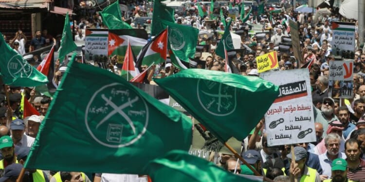 Trump admin. designates 3 branches of Muslim Brotherhood as terrorist organizations – One America News Network