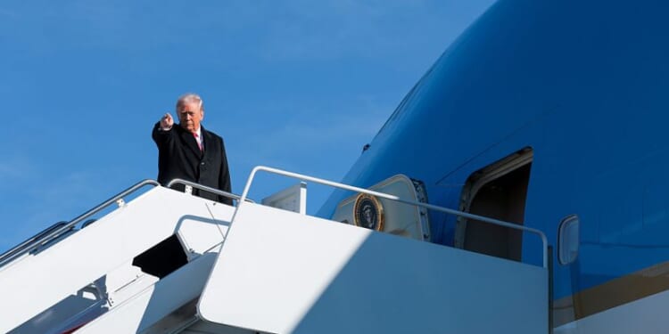 Trump announces the end of federal funding to sanctuary states and cities – One America News Network