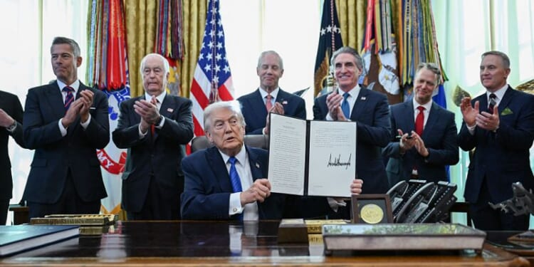 Trump signs order launching Freedom250 grand prix in Washington, D.C. – One America News Network