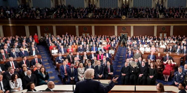 Trump holds record for longest SOTU address, breaking Clinton’s 2000 record – One America News Network