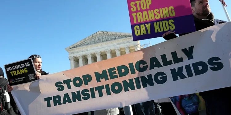 22-year-old detransitioner wins $2M lawsuit against doctors who pushed double mastectomy at age 16 – One America News Network