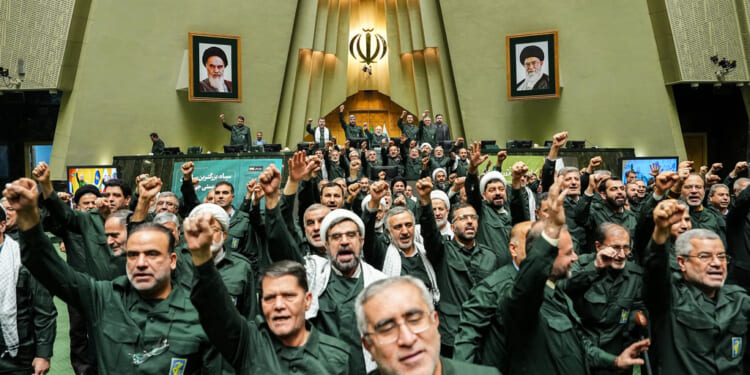 As Ayatollah Threatens Regional War, Trump Pursues Talks, Iranians Await Regime's Fall