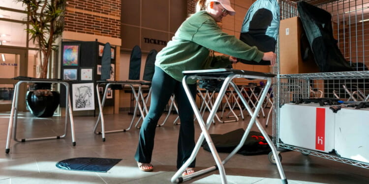 Democrats Outnumber Republicans in Early Texas Voting - Liberty Nation News