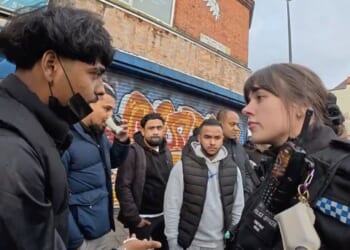 Finally, a police officer has stood up to Islamic sectarian bigots