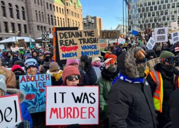 Masked Leftists Assault Reporter for Filming Anti-ICE Roadblock – PJ Media