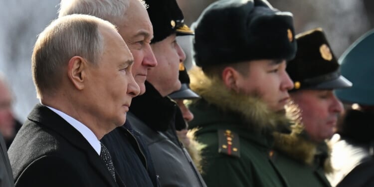 Putin's War in Ukraine Now Longer Than Russia's Fight in WWII, Its Economy Is 'in Shambles'