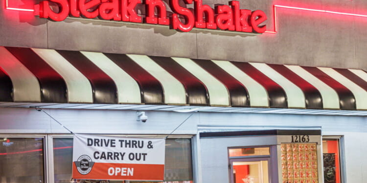 Steak ‘n Shake Ousts Microwaves in MAHA Move - Liberty Nation News