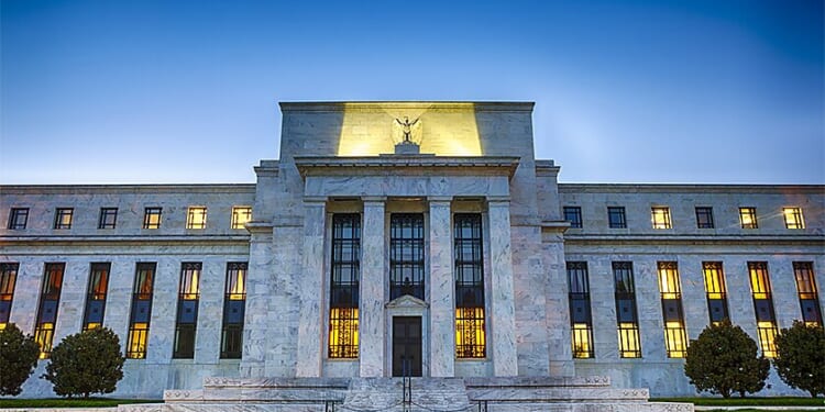 Reforming the Federal Reserve - Small