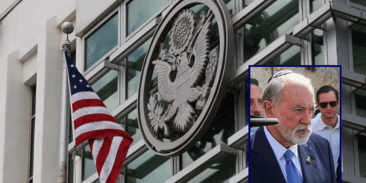 (Background) This picture shows a partial view of the US Embassy Branch Office in Tel Aviv, on March 8, 2024. (Photo by JACK GUEZ / AFP) (Photo by JACK GUEZ/AFP via Getty Images) / (R) The US
