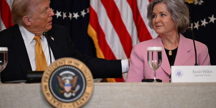 WH Chief of Staff Susie Wiles diagnosed with early-stage breast cancer – One America News Network