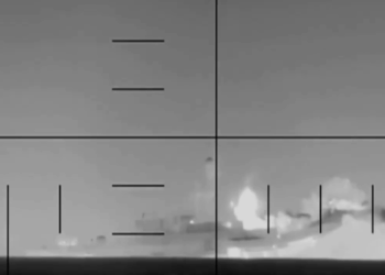 American Submarine Torpedoes Iranian Warship in Indian Ocean