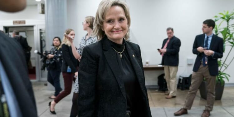 Incumbent Sen. Cindy Hyde-Smith set for election matchup with Dem Scott Colom – One America News Network