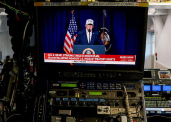 Iran or Trump? Establishment Media Seems to Have Picked a Side