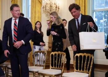 Santa Claus, the Tooth Fairy, and the ‘Just Anti-Zionist’ Walk Into a Bar – Commentary Magazine