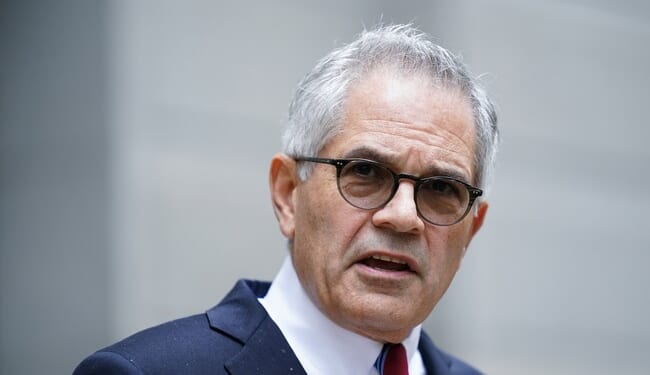 Team Soros’s Prize DA Wants the Chance to Handcuff Philly Airport ICE Agents – PJ Media