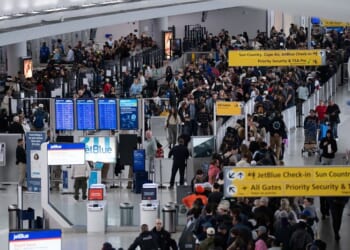 Trump deploys ICE officers to 14 airports as TSA staffing crisis worsens – One America News Network