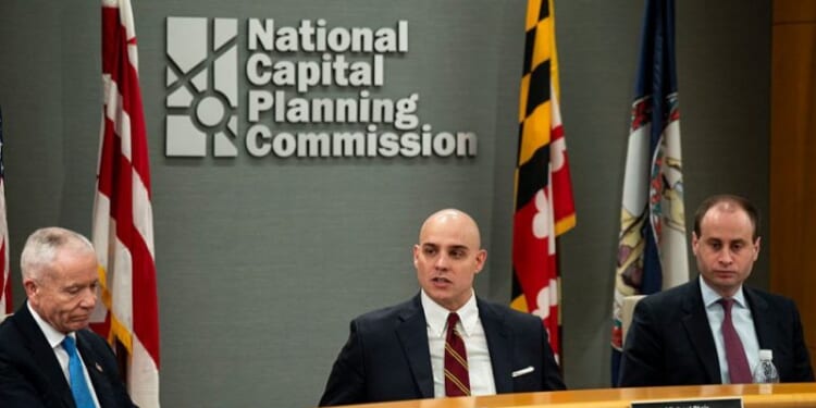 NCPC approves Trump’s WH ballroom plans – One America News Network