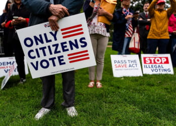 DOJ Finds a Deadweight Problem on Voter Rolls