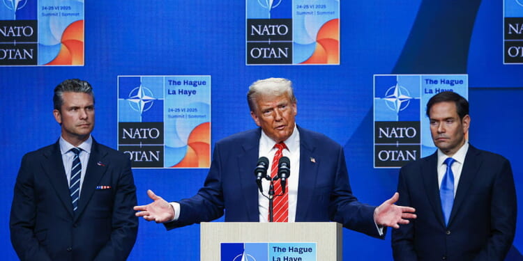 America Abandoned Globalism – Is the Globe Now Abandoning America?