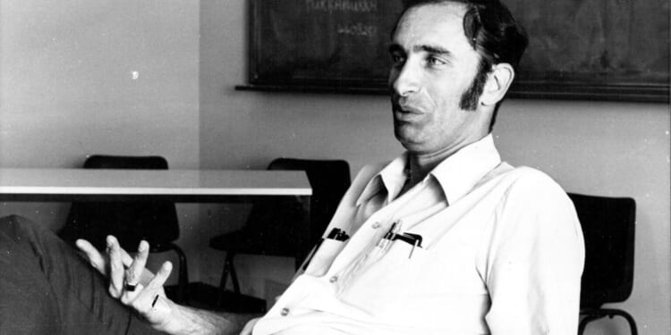 Beware the ‘experts’