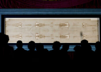 Do Shroud of Turin, Stunning Archeological Finds Prove Jesus?