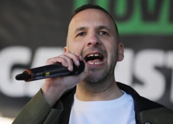 How the Jewish Community Can Fight Tokenism Without Self-Destructing – Commentary Magazine