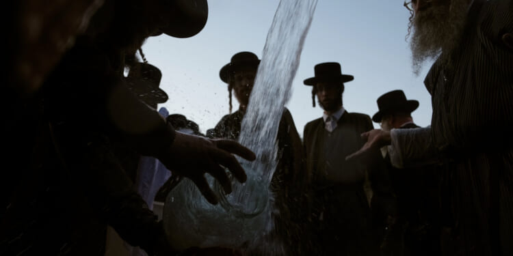 Israel Prepares for Wartime Passover as Trump Dismisses Iran Threats against US Companies, Predicts Conflict's End