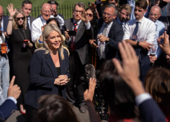 Leavitt Says No Deadline on US Action, Claims Iran Regime Under Severe Economic Pressure for Deal