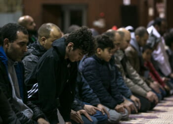 Quebec Bans Public Prayer; Extends Religious Symbols Restriction