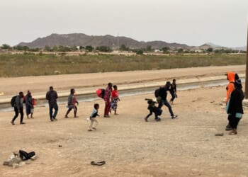 READ THE ROOM — 20 GOP Morons Sign Onto Bipartisan Amnesty Bill – PJ Media