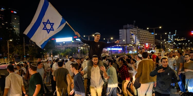 The Birth of a Great American Ally – Commentary Magazine