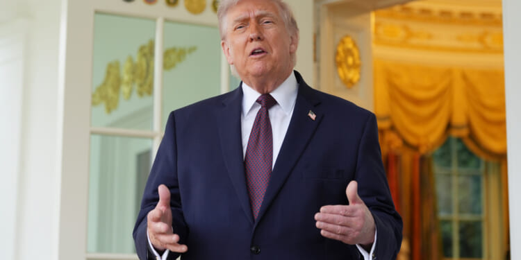 Trump Deletes AI Repost That Appeared to Portray Him Like Jesus, Won't Apologize to Pope